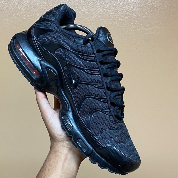 2017 Nike Air Max Plus TN “Triple Black” Men’s Size 11.5 604133-050 - Picture 11 of 16
